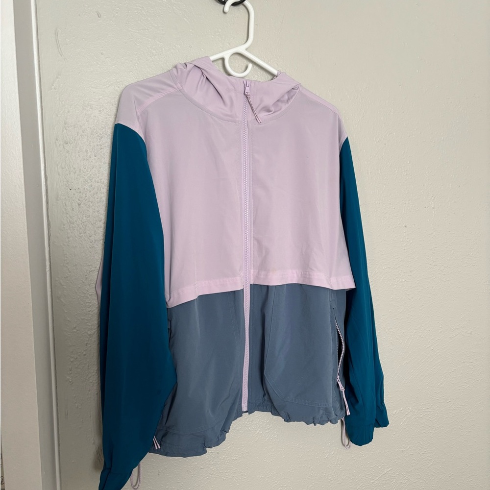 Size XL Lou & Grey Windbreaker/Jacket